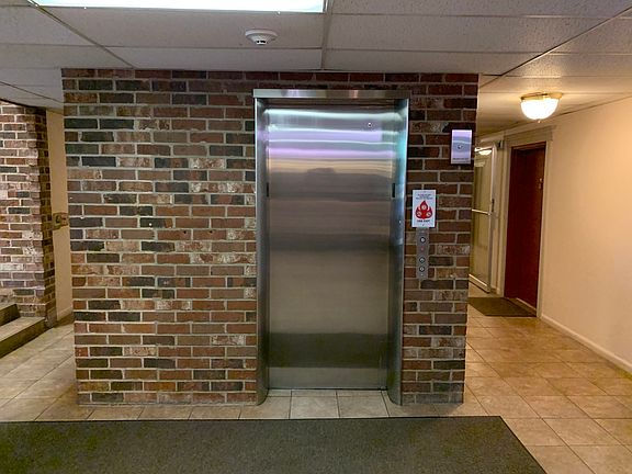 3rd image of 1053 W Ogden Ave #3-337