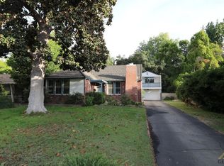 841 E Dayton Ave, Fresno, CA 93704