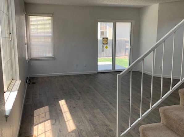 8061 Decatur Ct
