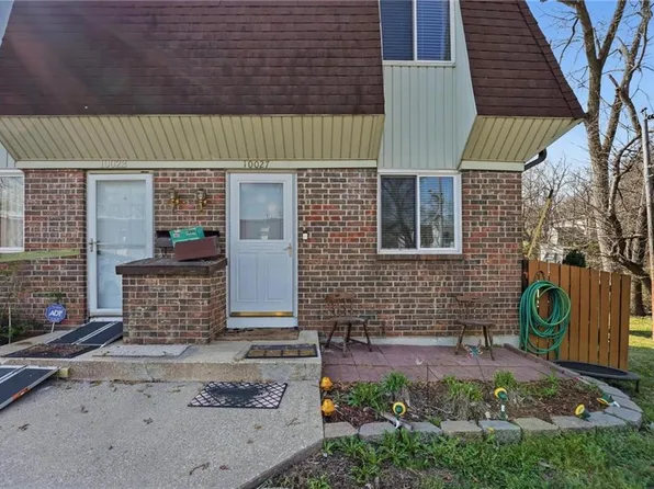 10027 W 52nd St, Merriam, KS 66203