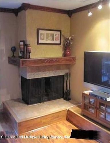 2nd image of 175 Russek Dr