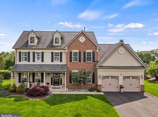 3151 Fox Dr, Chalfont, PA 18914