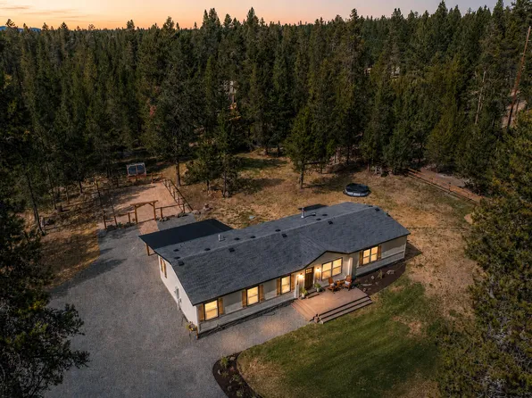 17876 R U Guelfi Rd, Bend, OR 97707