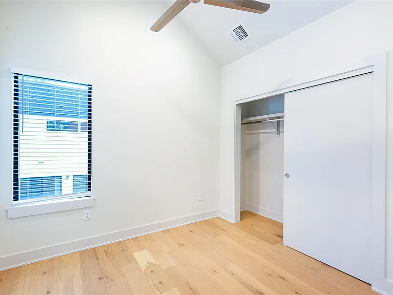 1118 Walton Ln #3 — Photo 10