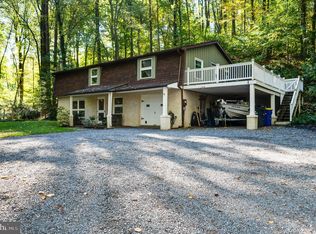 5025 Walnut Ln, Mohnton, PA 19540