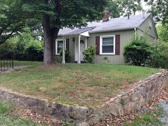 1203 Holloway