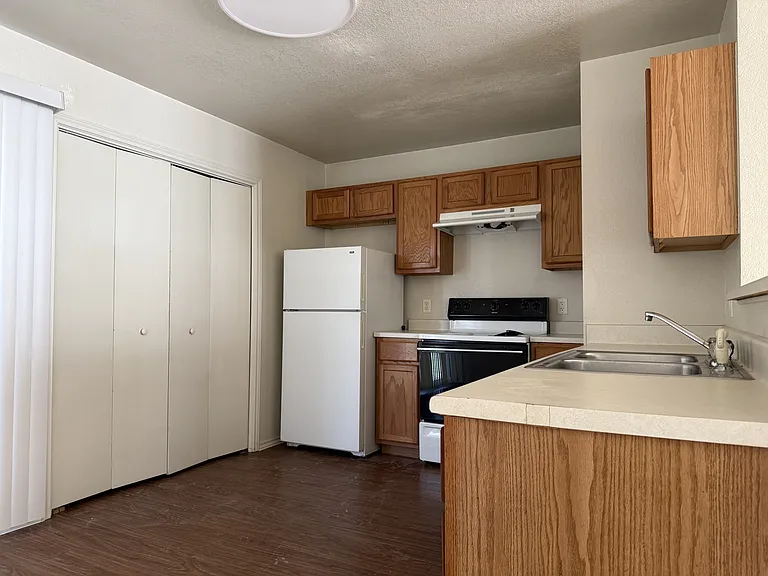 2101 Tahoe Ct #A — Photo 6