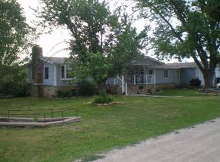 22690 Melody Ln, Vassar, KS 66543