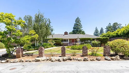 209 Cherry Ave Photo 1