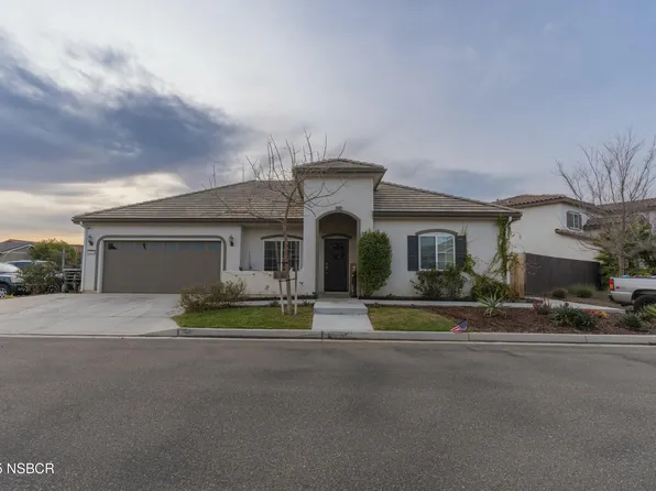 1555 S Plymouth Ct, Santa Maria, CA 93458