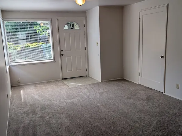 14344 Lenora Pl N #14344, Seattle, WA 98133