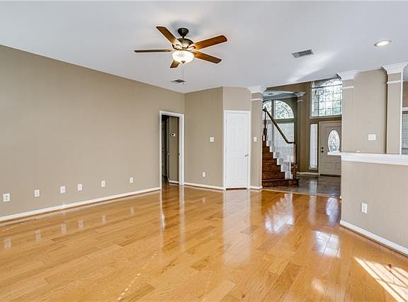 5th image of 4640 Spencer Dr