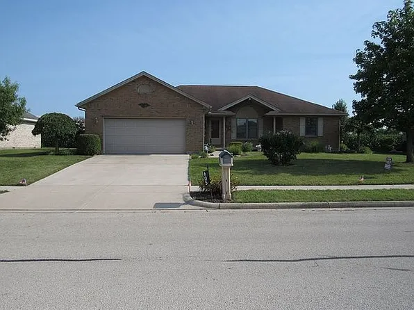 605 Magnolia Dr, Greenville, OH 45331
