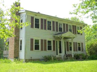 9846 Fiscus Rd, Coal City, IN 47427