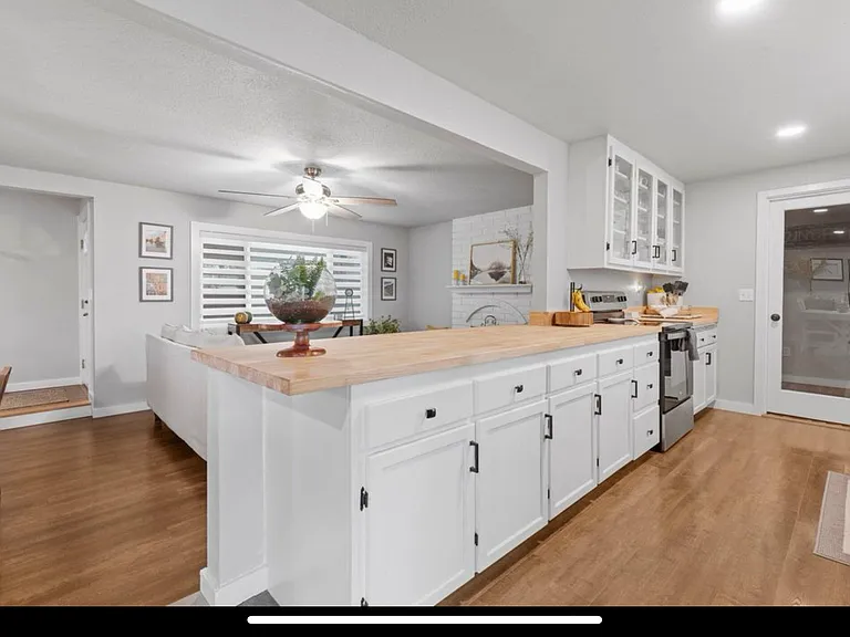 746 Hemlock Ct — Photo 14