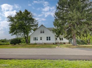1219 Zenith Rd, Nescopeck, PA 18635