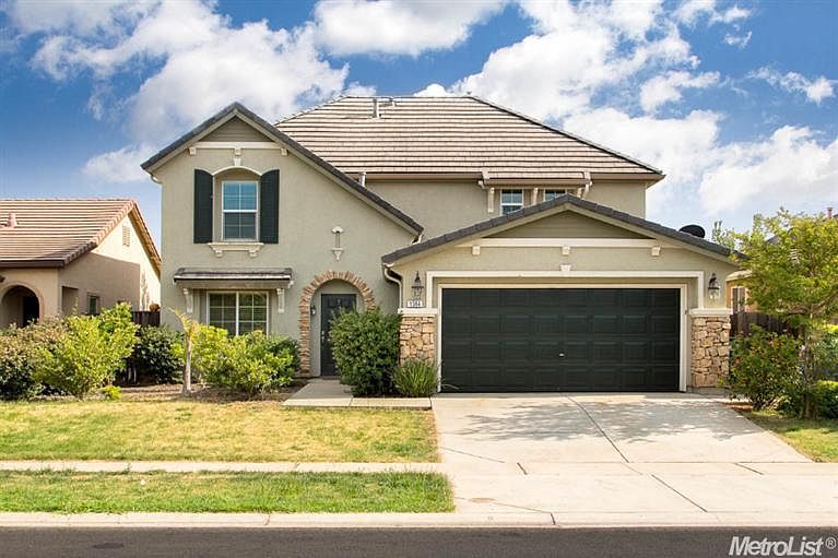 1st image of 1384 Paddington Way