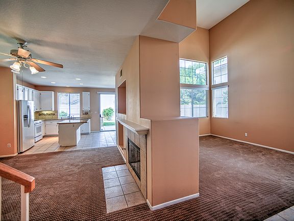 3rd image of 20211 Gratland Dr