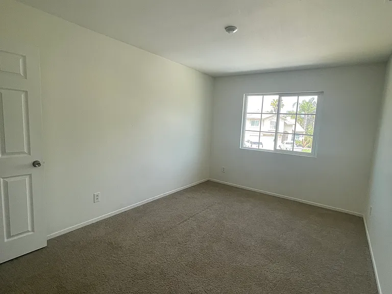 4126 Witt Ave — Photo 6