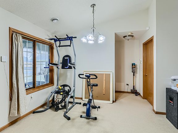 5th image of 6513 Riverwood Ln