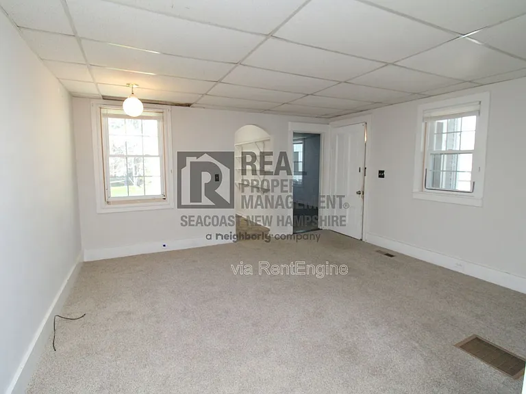 40 Grove St #2 — Photo 6