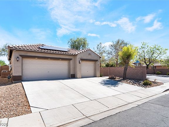 3rd image of 4005 Kristina Lynn Ave