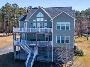 961 Becton Rd, Havelock, NC 28532