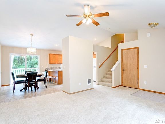 4th image of 8803 Salal Dr