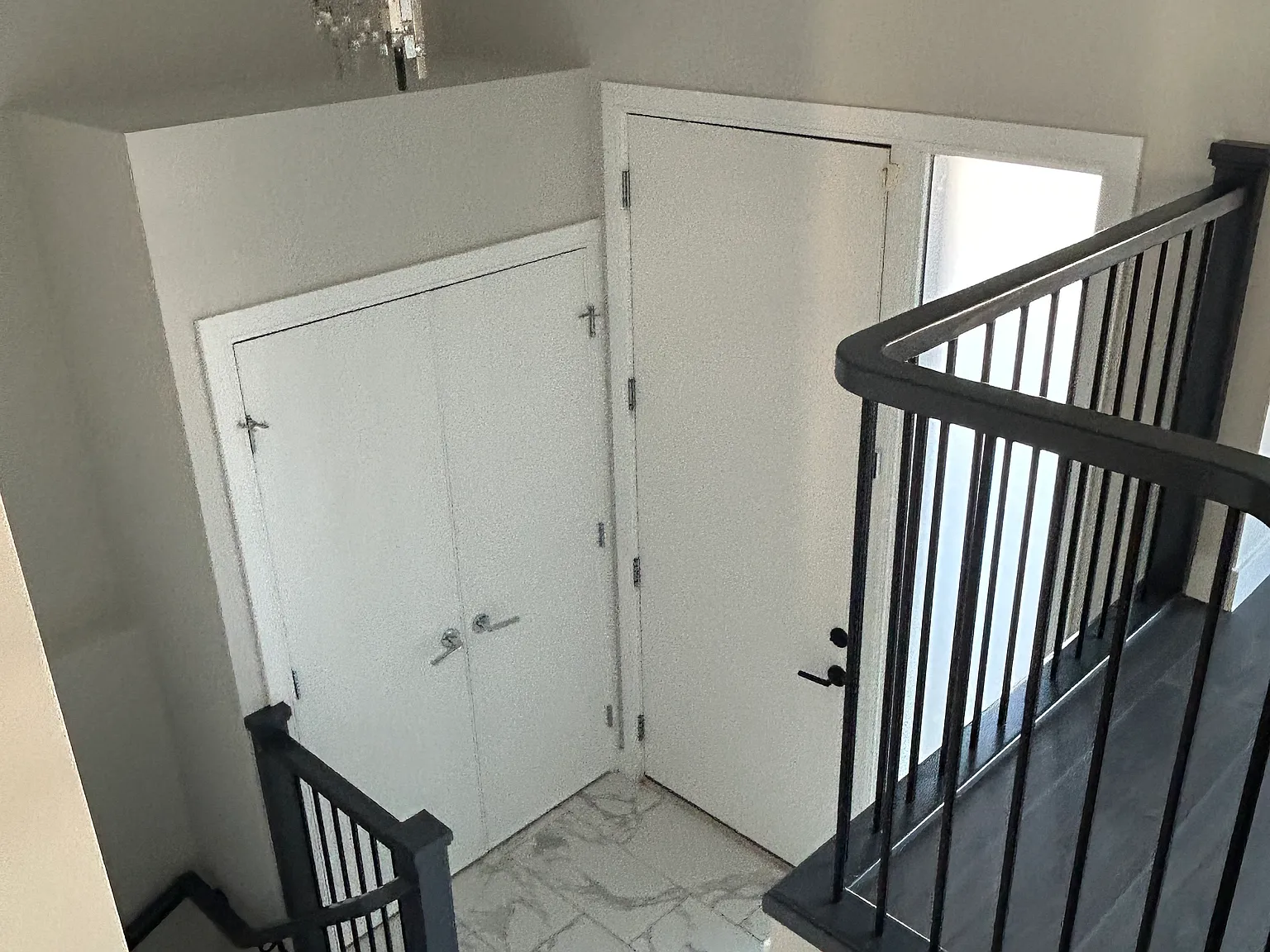 A - 587 Kloppenburg Crescent, Saskatoon Upper Suite | 3 Bedrooms | 2 Bathrooms — Photo 4