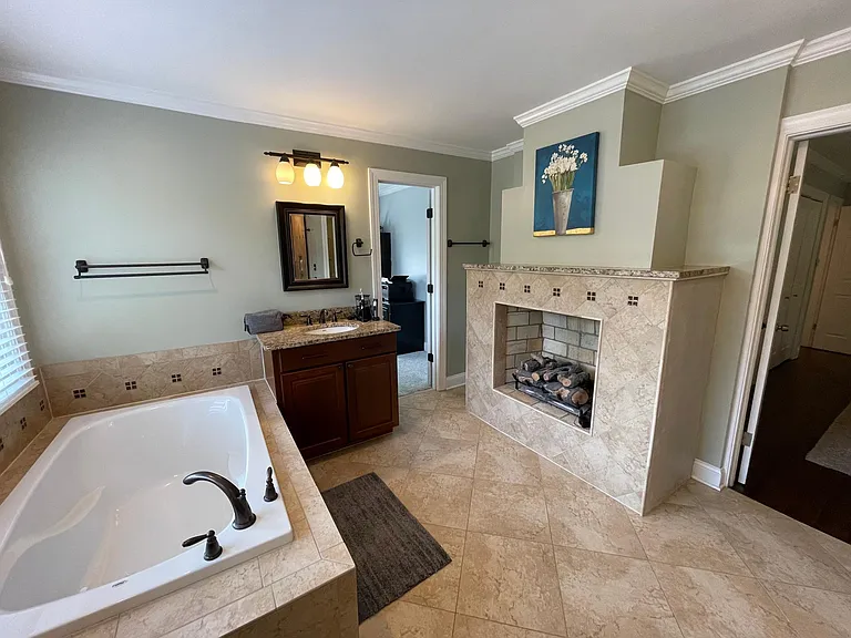 5013 Currituck Dr — Photo 23