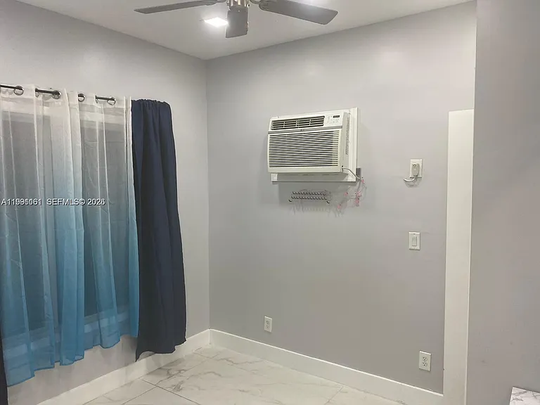 2242 Polk St #2 — Photo 31