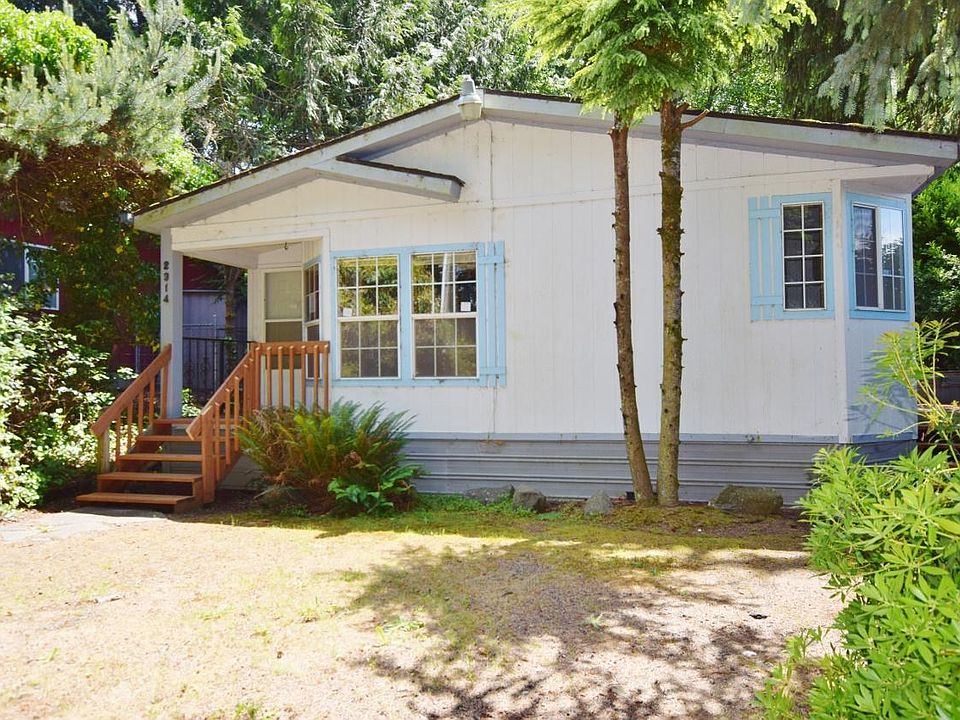 1st image of 2314 NE 21st St