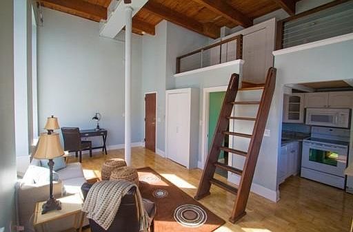 4th image of 24 Norman St APT 207