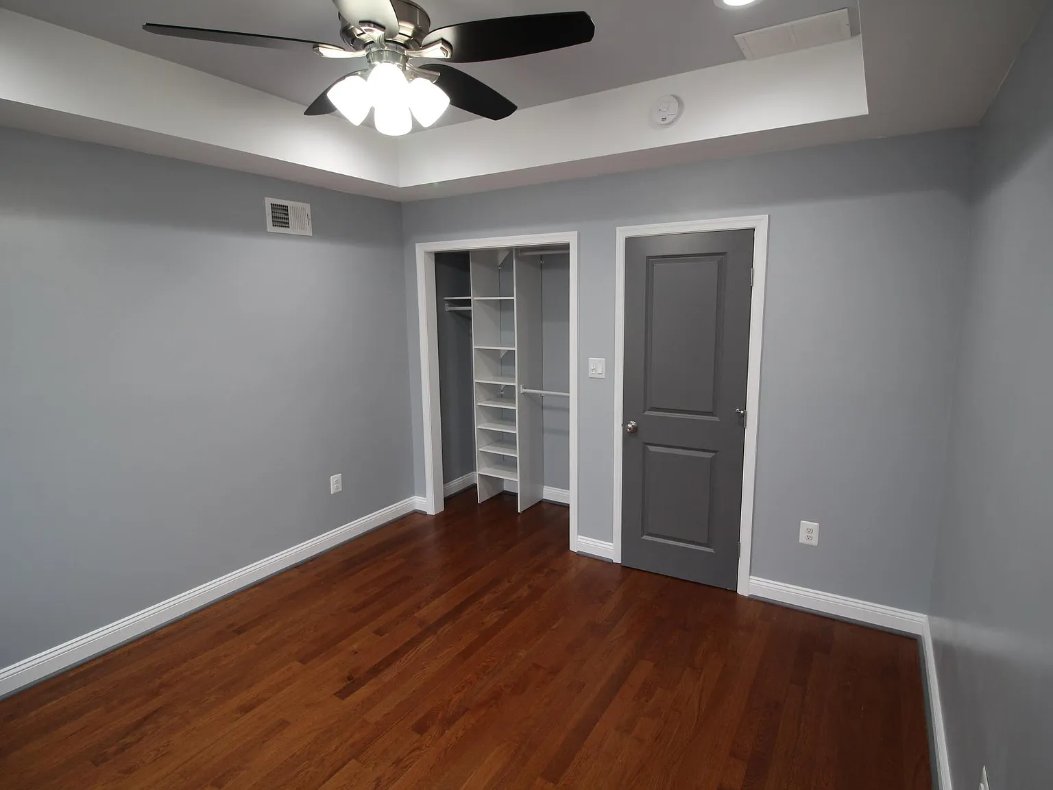 3 bed, 1400 sqft, $2,100 — Photo 4