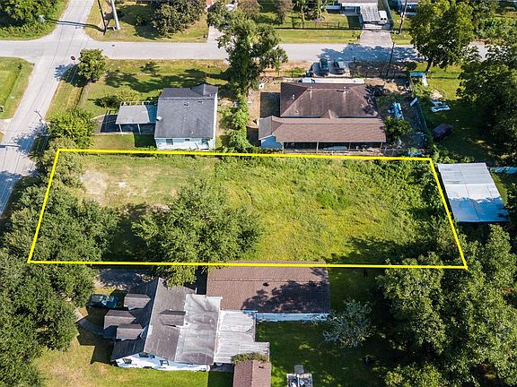 2nd image of 9126 Shady Dr