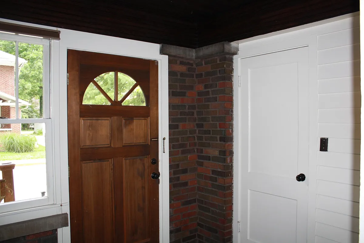 Building Photo - 405 S Ballantine Rd