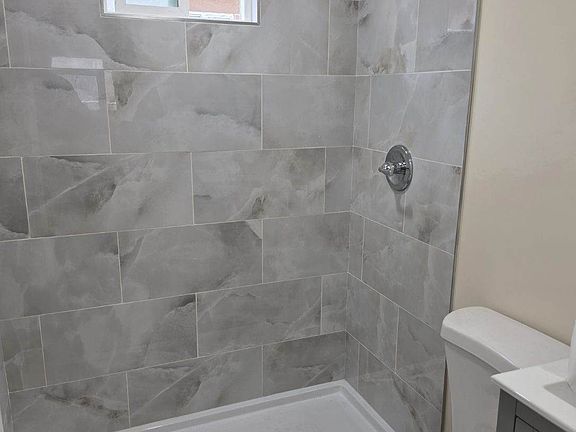 2nd image of 4347 E 1st St #1