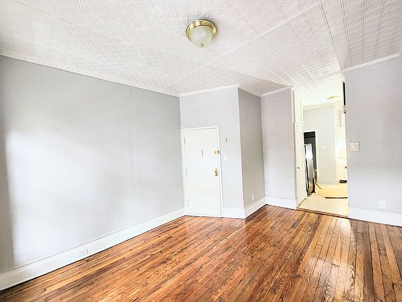 4th image of 873 Saint Johns Pl APT 6