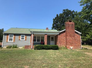 143 Washington Ave, Camden, TN 38320