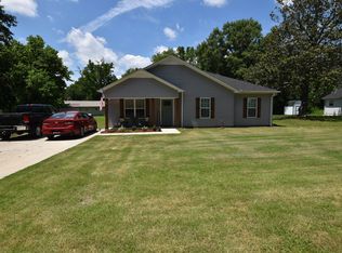 614 Blountsville St NE, Hanceville, AL 35077