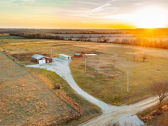 3rd image of 30432 SE 1150th Rd