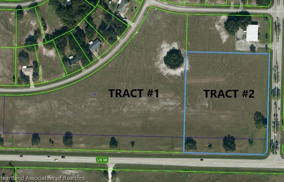 1st image of 120 Floral Dr