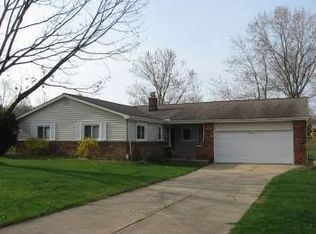 32780 W Nimrod St, Solon, OH 44139