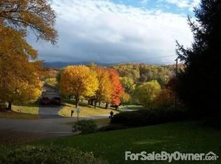 519 Golf Course Rd, Waynesville, NC 28786