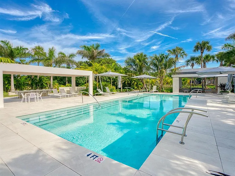 1511 Gulf Of Mexico Dr #201 — Photo 32