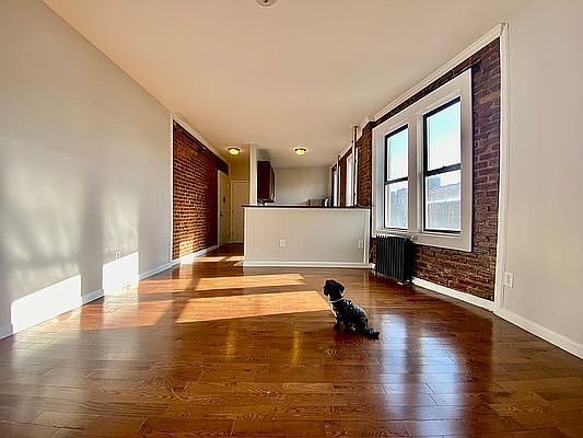 1st image of 115 Post Ave #B5