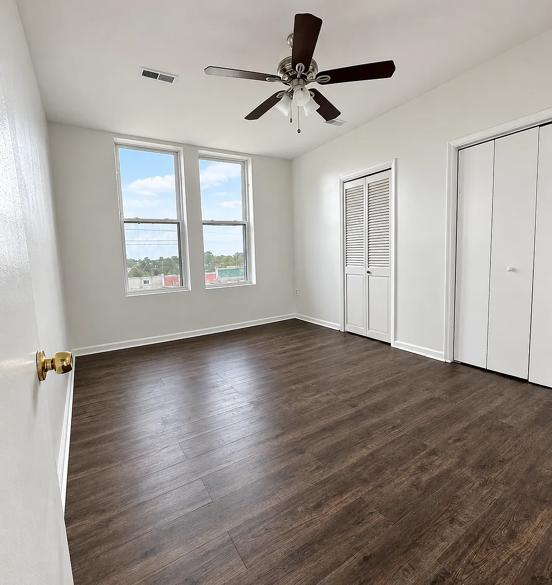 2 bed, $1,550 — Photo 2