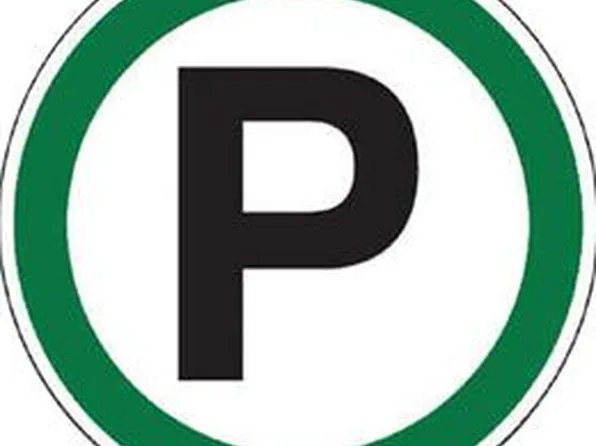 88 Queen St E, Toronto, ON M5C 1S1