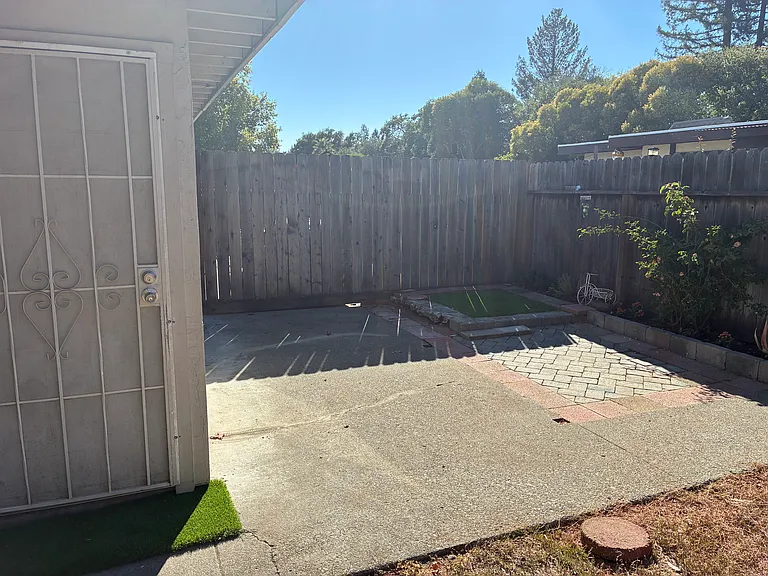 5185 Parkhurst Dr #1 — Photo 20