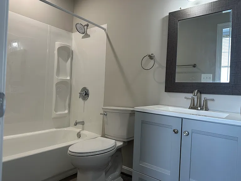 1516 Lancaster St #2C — Photo 15